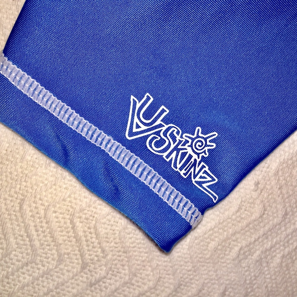 UVSkinz Shark Rash Guard Matching Trunks 2T - Picture 6 of 16